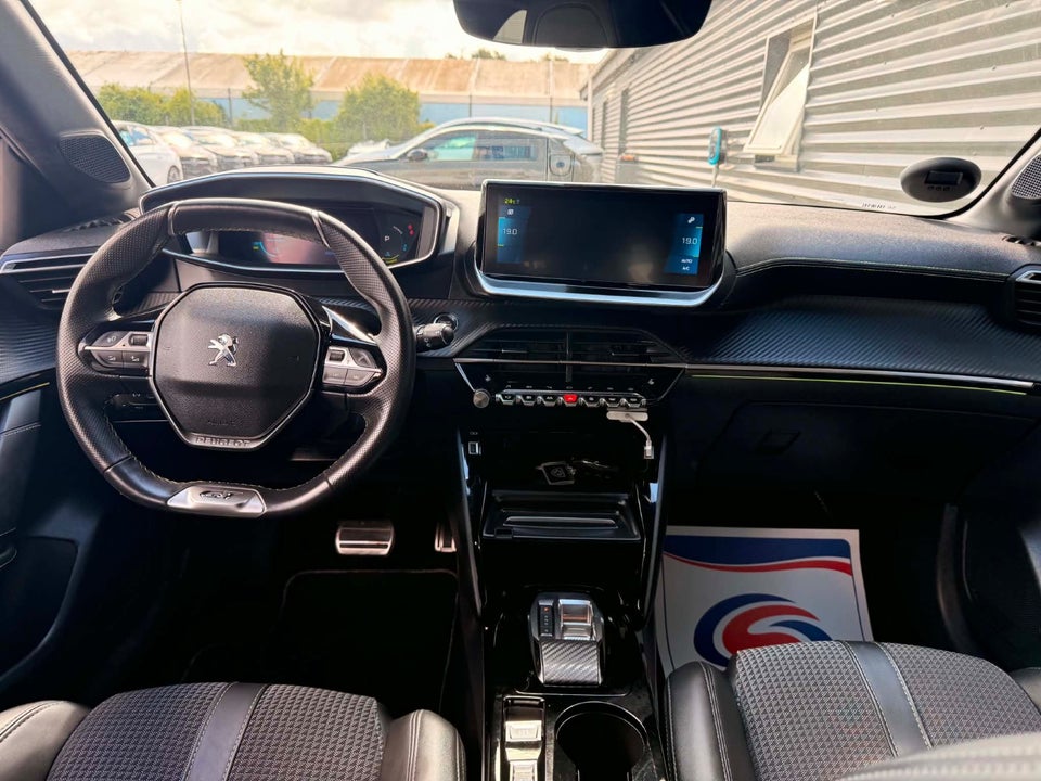 Peugeot e-208 50 GT Van 5d
