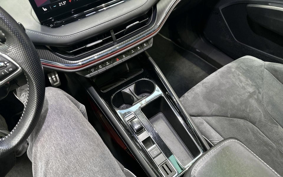 Skoda Enyaq 80 iV Sportline Maxx 5d