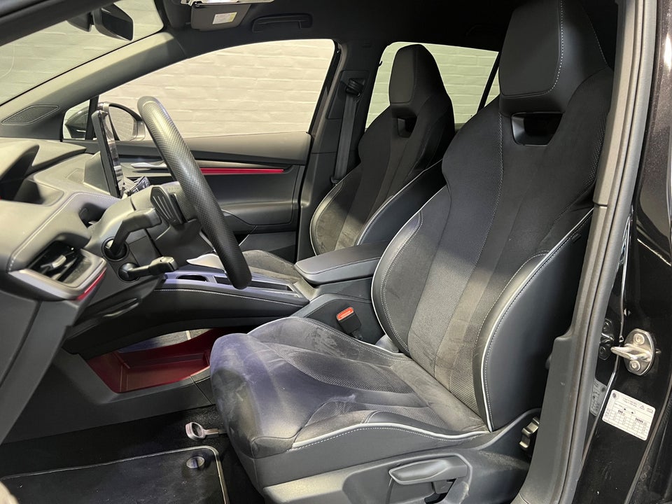 Skoda Elroq 85 iV Sportline 5d