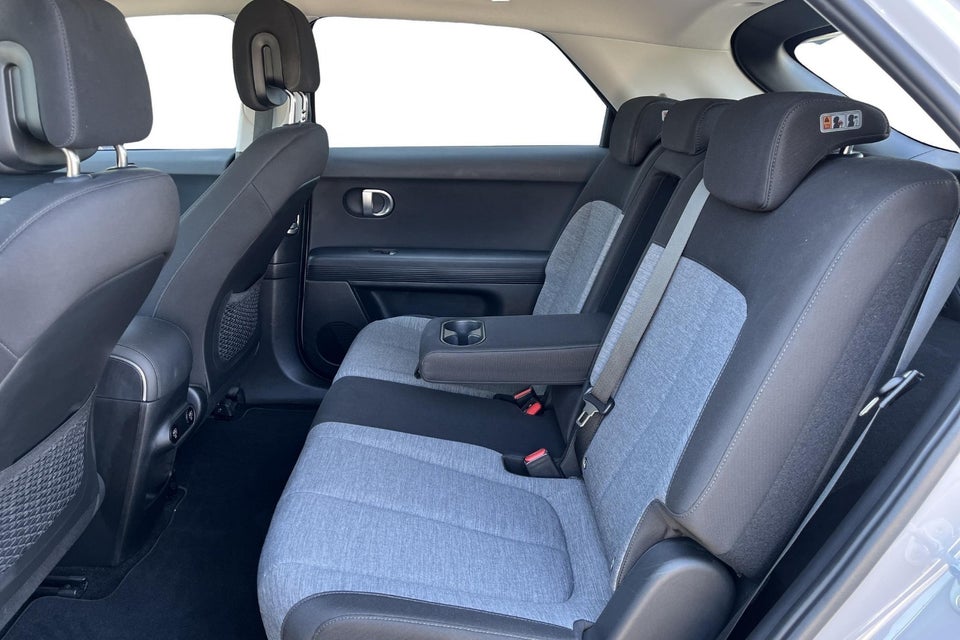 Hyundai Ioniq 5 77 Essential 5d