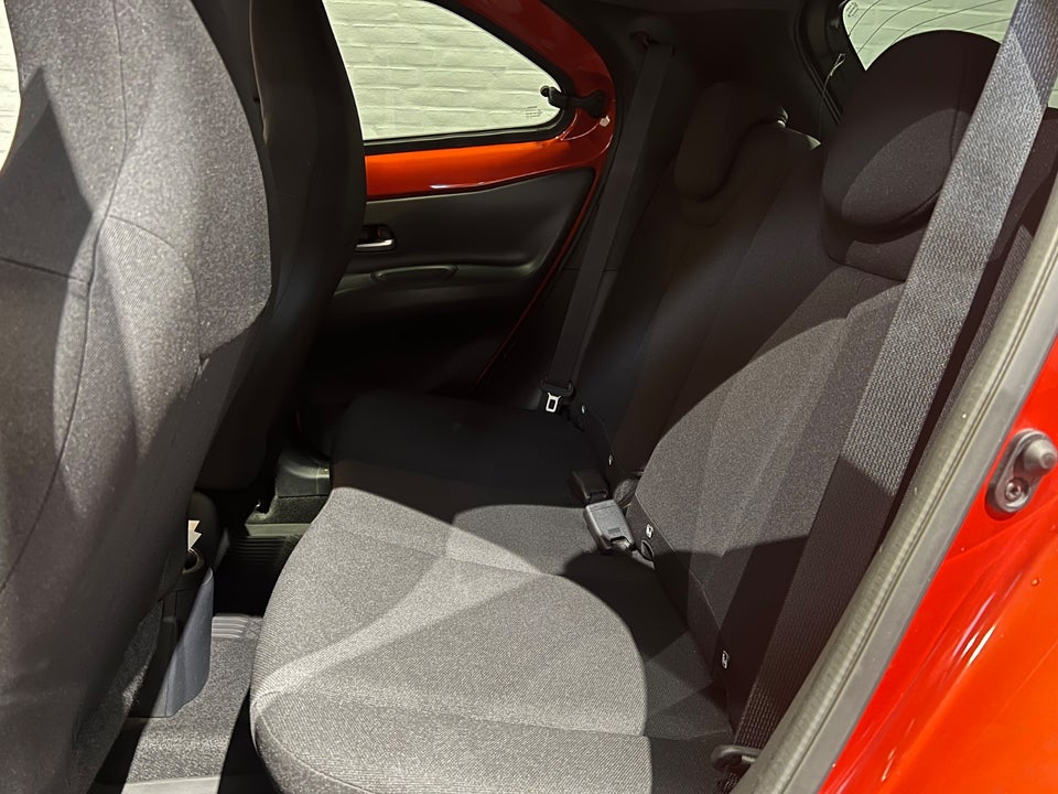 Toyota Aygo X 1,0 Air Pulse s-CVT 5d