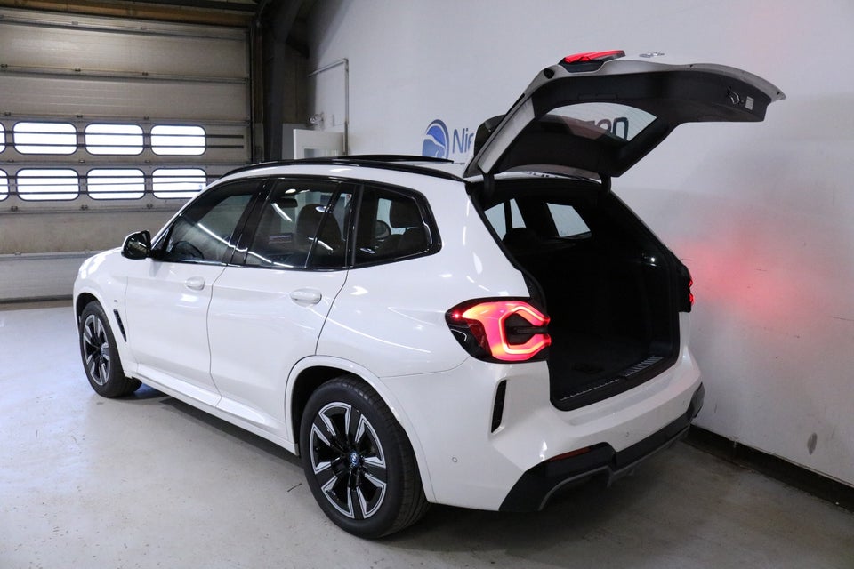 BMW iX3 Charged M-Sport 5d