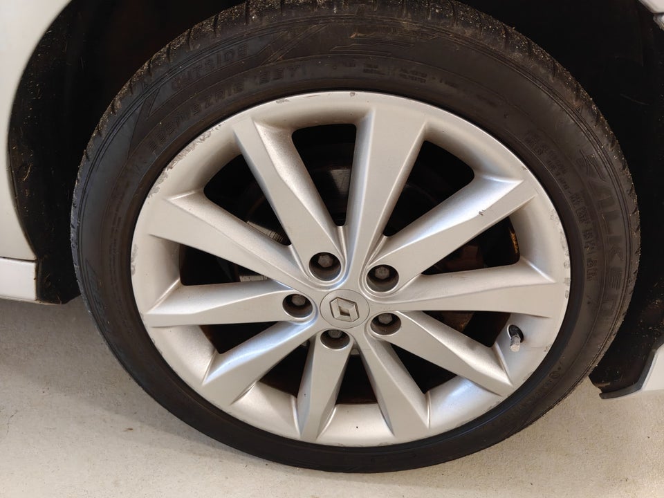 Renault Laguna III 2,0 Authentique 5d