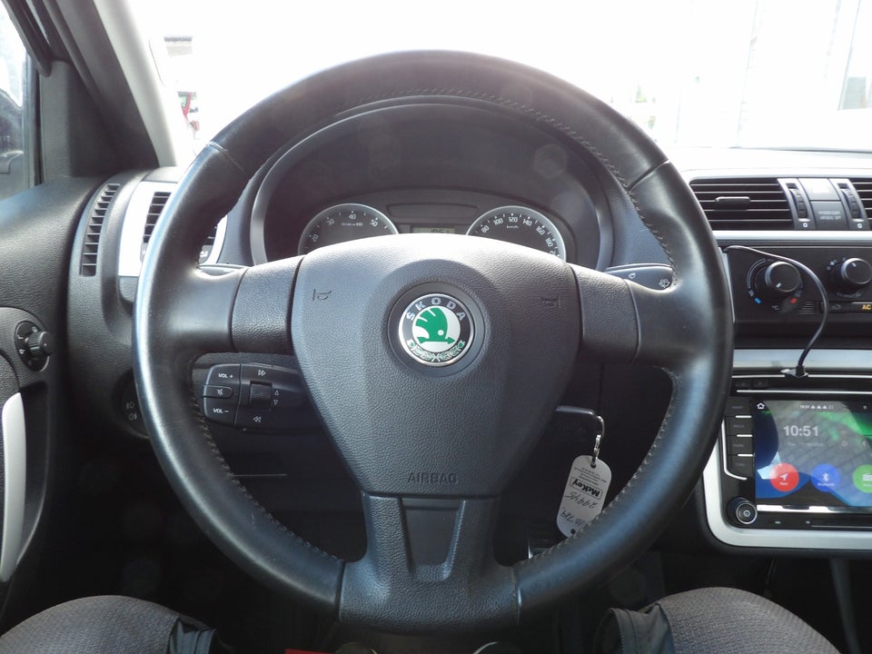 Skoda Fabia 1,6 16V Sport 5d