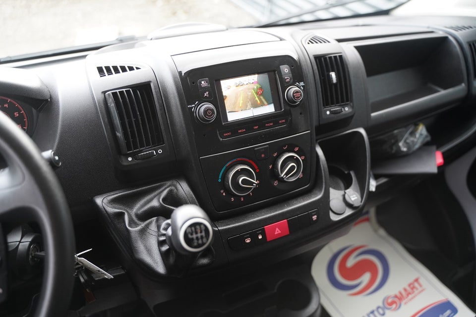 Citroën Jumper 35+ 2,2 BlueHDi 165 L2H2 FlexLine