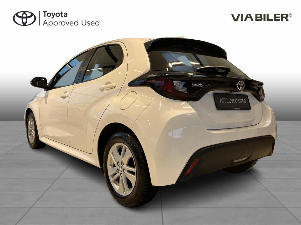 Toyota Yaris 1,5 Active 5d