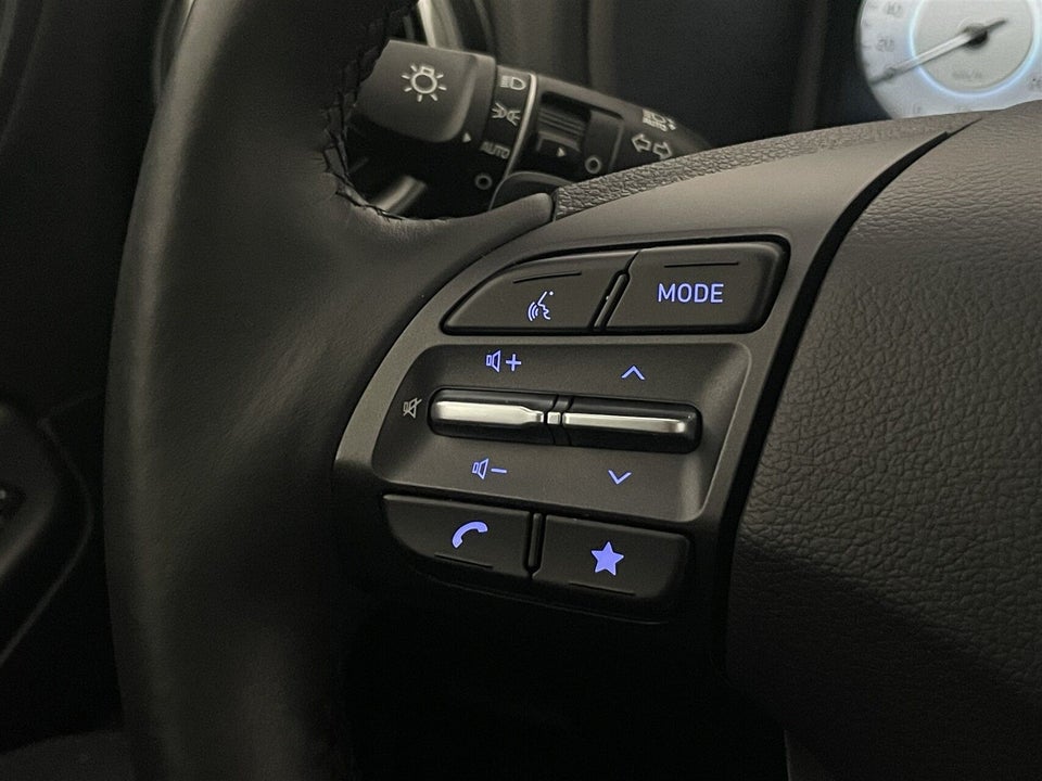 Hyundai Kona 64 EV Essential 5d