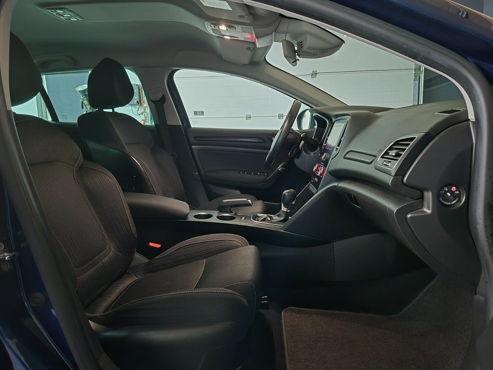 Renault Megane IV 1,5 dCi 110 Zen Sport Tourer EDC 5d