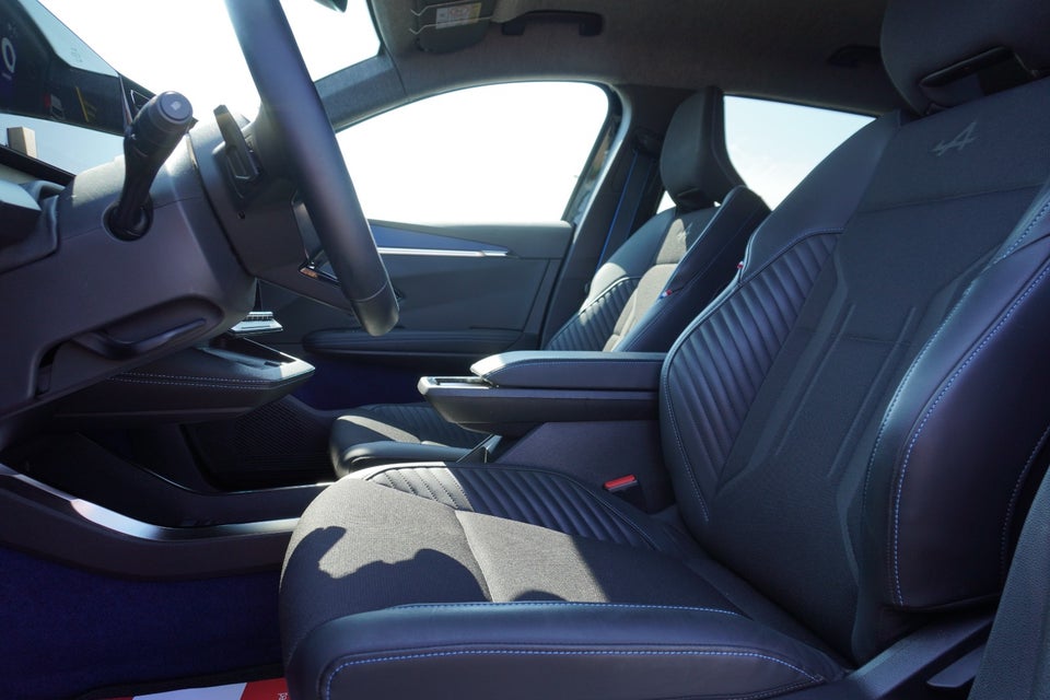 Renault Scenic E-Tech 87 Techno 5d