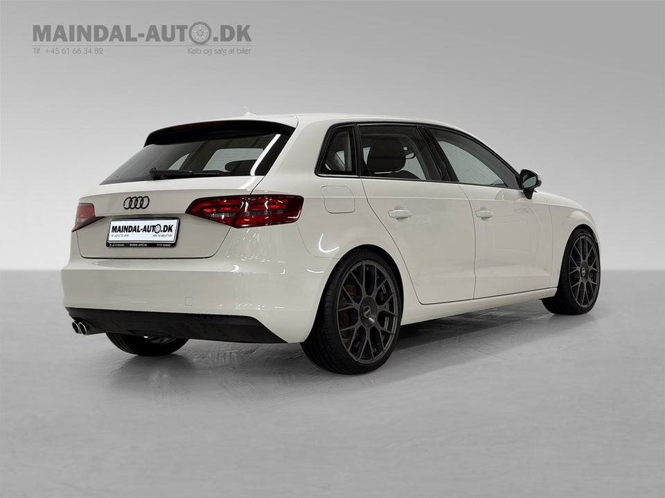 Audi A3 2,0 TDi 150 Attraction Sportback 5d