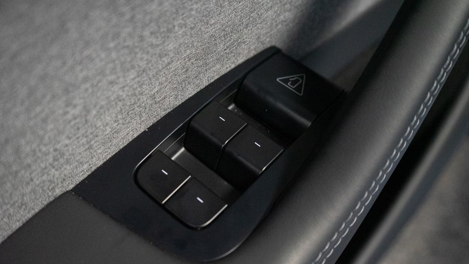 Tesla Model Y Premium Long Range AWD 5d