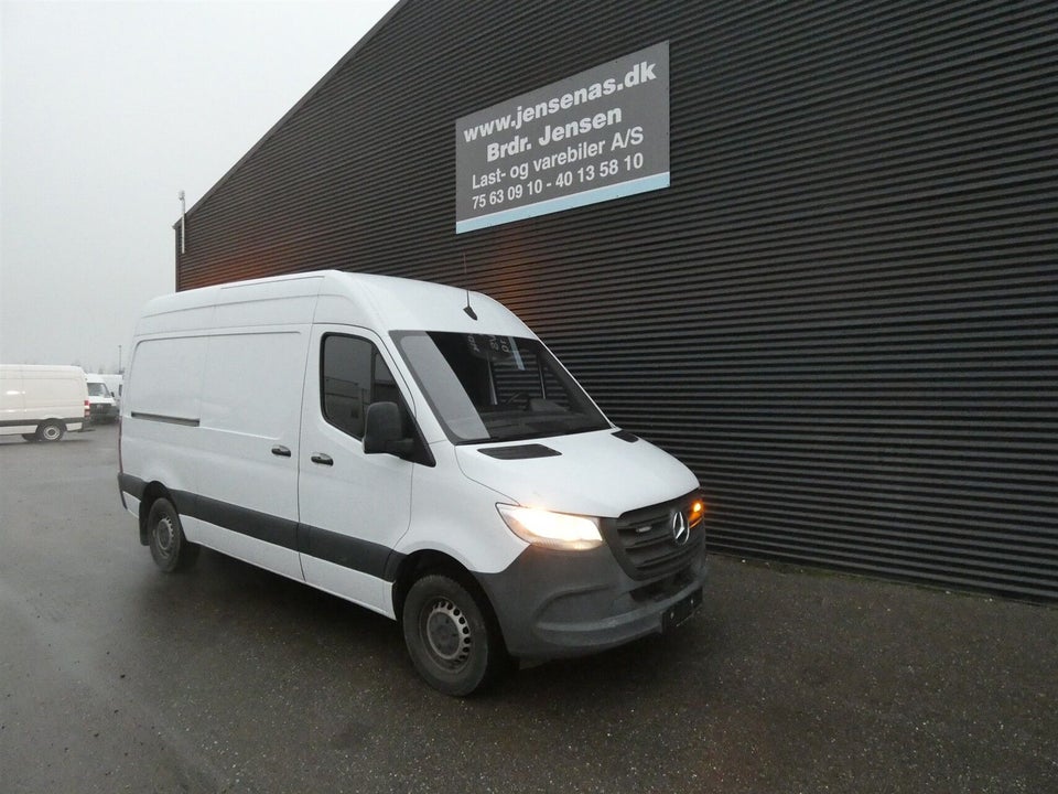 Mercedes Sprinter 317 2,0 CDi A2 Kassevogn aut. RWD