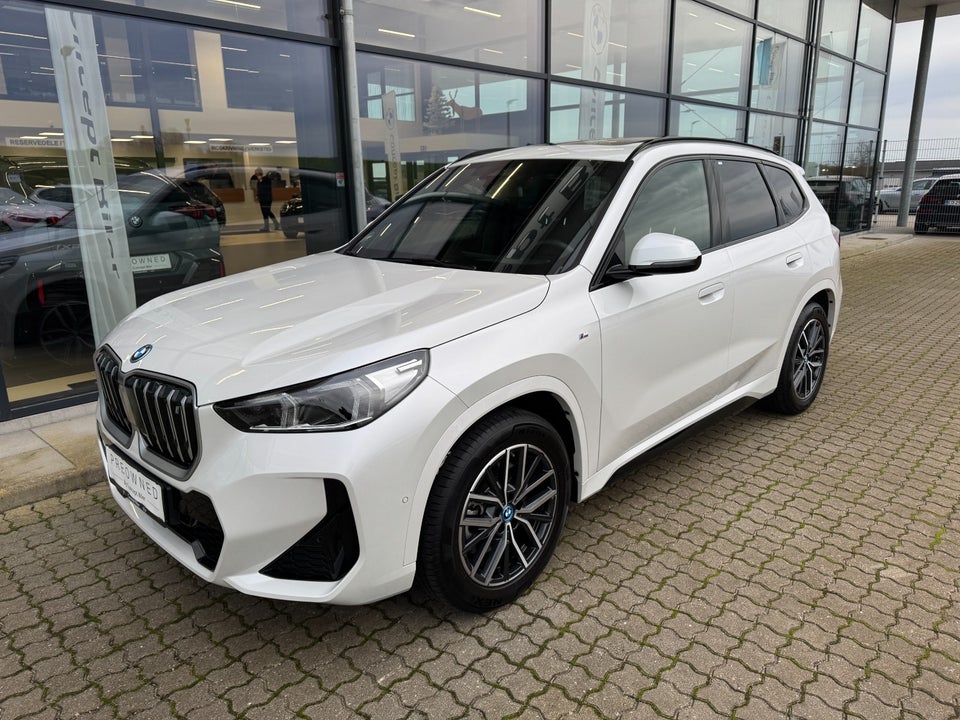 BMW iX1 xDrive30 M-Sport Premium 5d