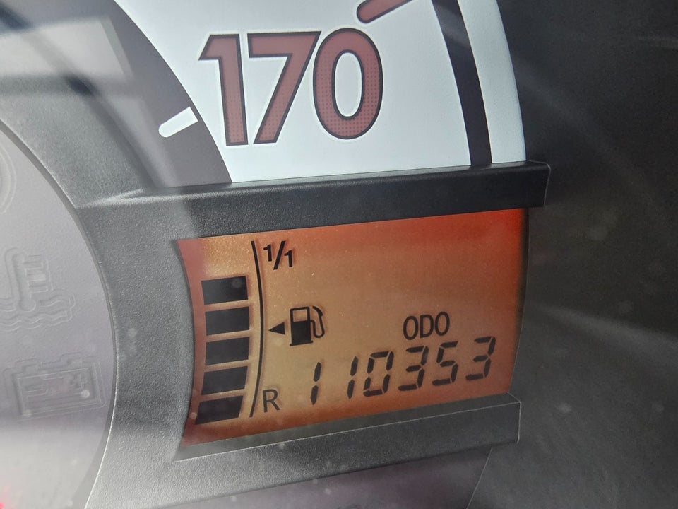 Peugeot 107 1,0  5d