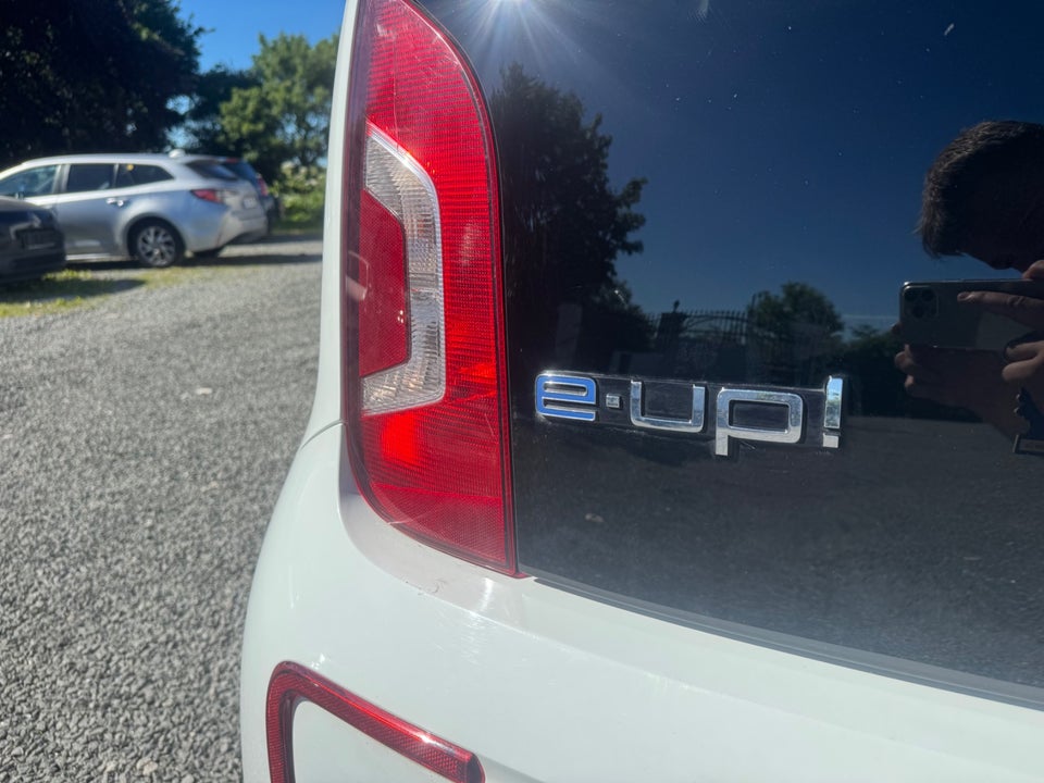 VW e-Up! High Up! 5d