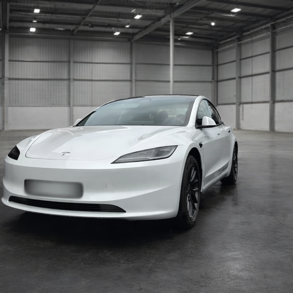 Tesla Model 3 RWD 4d