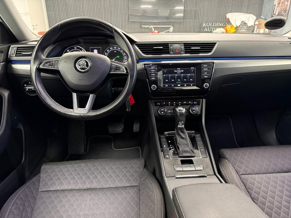 Skoda Superb 2,0 TDi 190 Ambition Combi DSG 5d