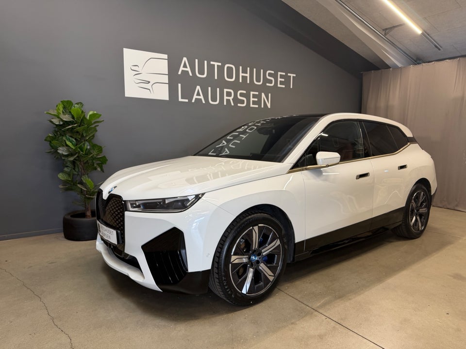 BMW iX xDrive50 Sport 5d