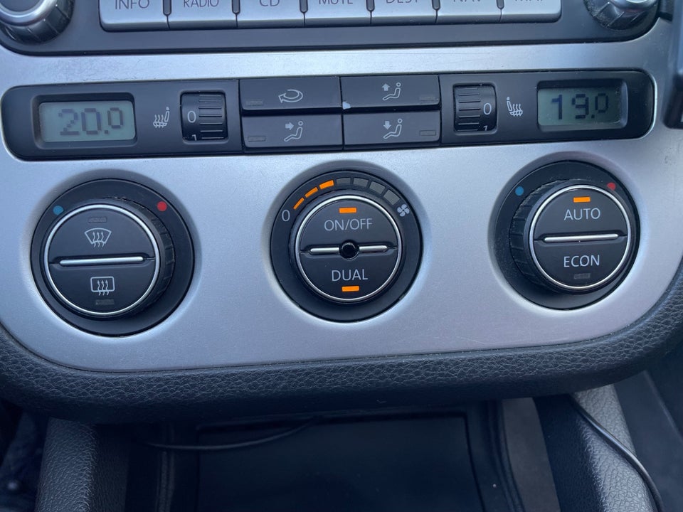 VW Eos 2,0 TFSi 2d