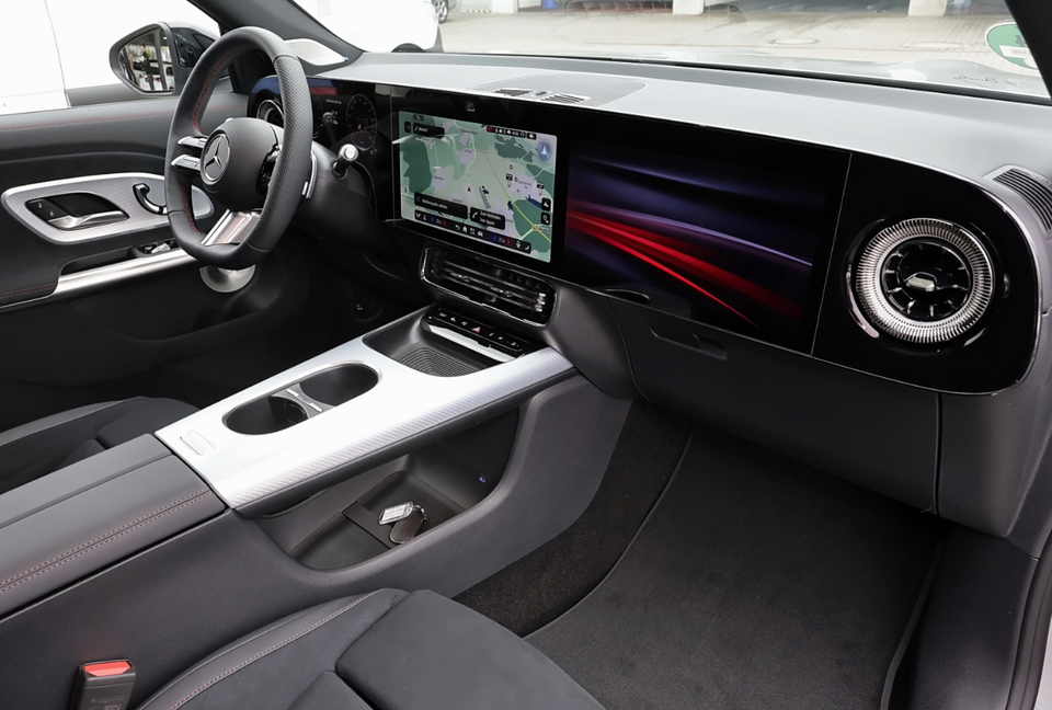 Mercedes GLB250+ electric AMG Premium 5d