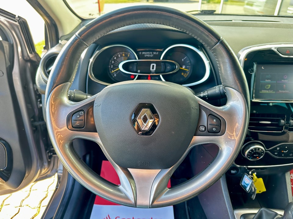 Renault Clio IV 0,9 TCe 90 Limited Sport Tourer 5d