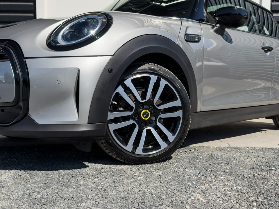 MINI Cooper SE Yours Trim 3d