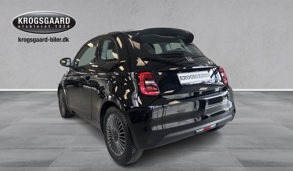 Fiat 500e 42 Icon 3d