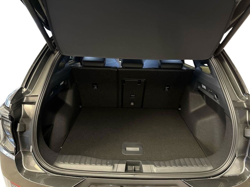 Ford Explorer 82 Premium Extended Range 5d