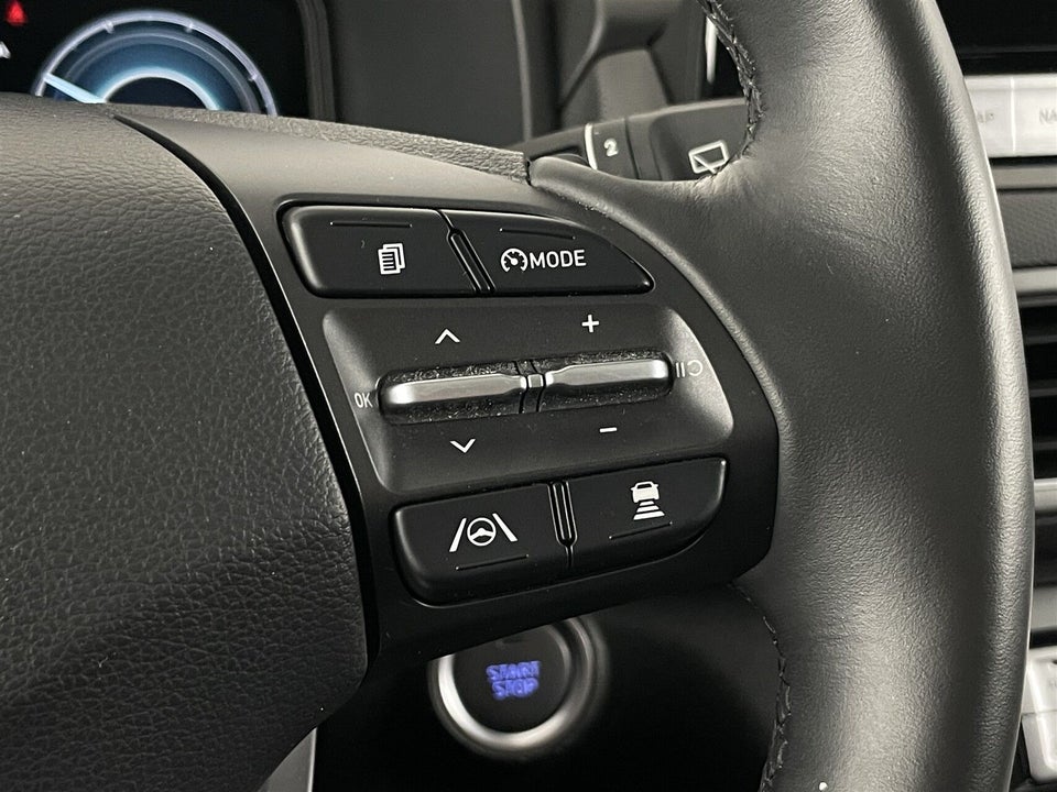 Hyundai Kona 64 EV Ultimate 5d