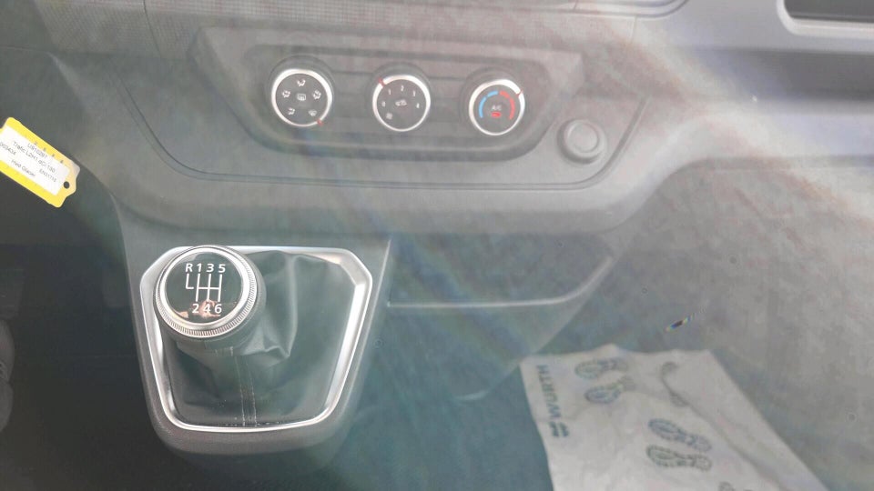 Renault Trafic 2,0 dCi 130 L2H1 Tekno