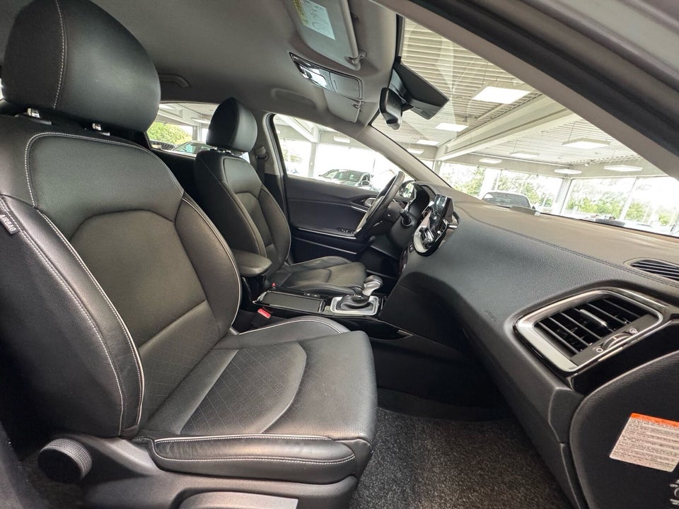 Kia XCeed 1,6 PHEV Upgrade DCT 5d