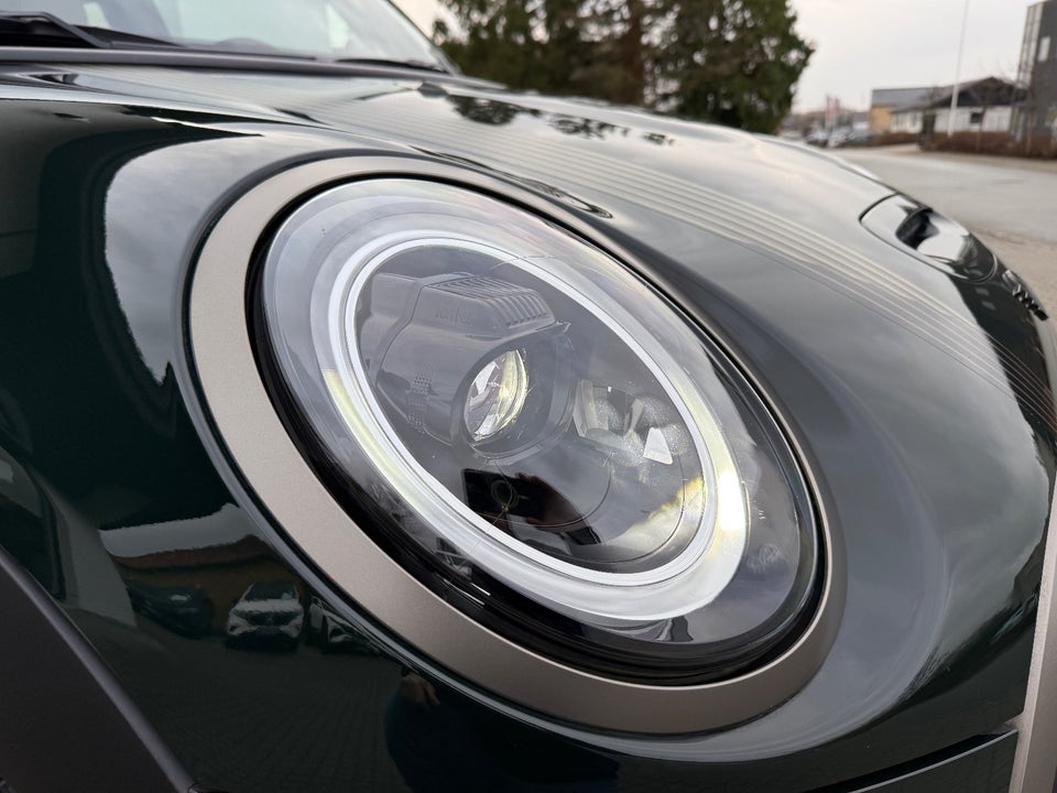 MINI Cooper SE Resolute Edition 3d