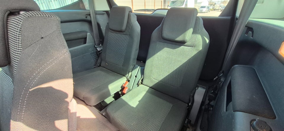 Peugeot 5008 2,0 HDi 150 Premium 7prs 5d