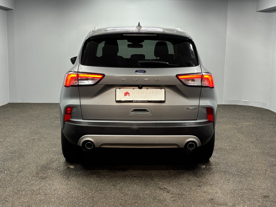 Ford Kuga 2,5 PHEV Titanium X CVT 5d