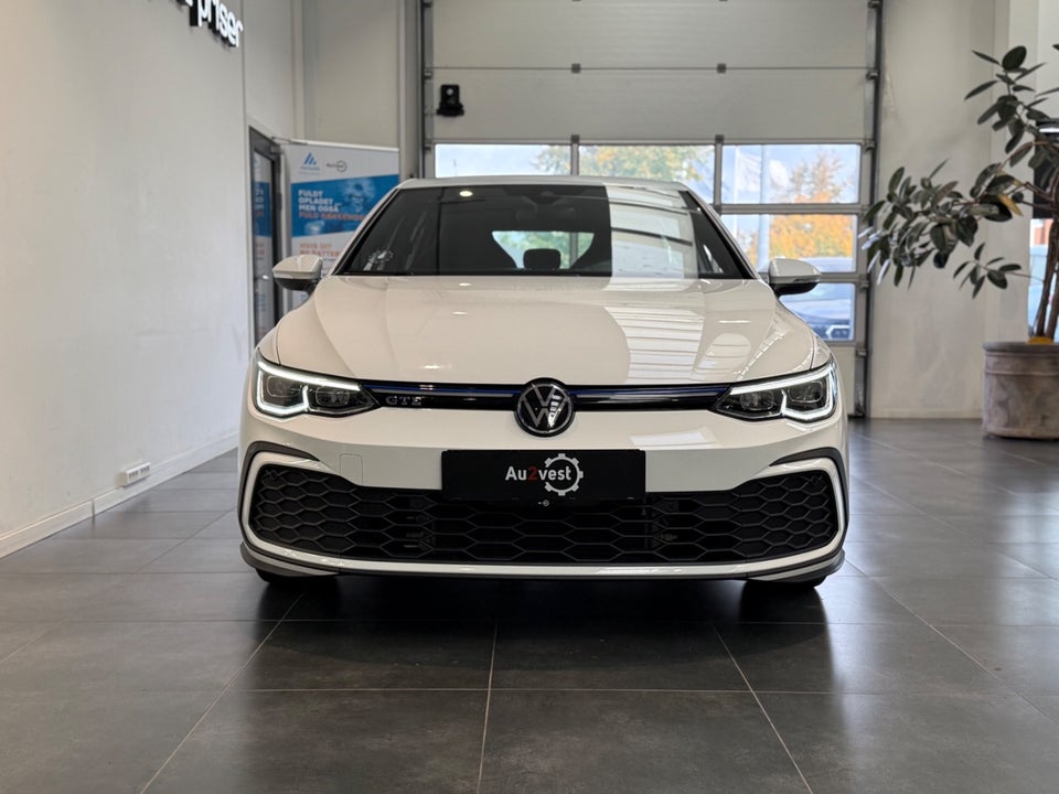 VW Golf VIII 1,4 GTE DSG 5d