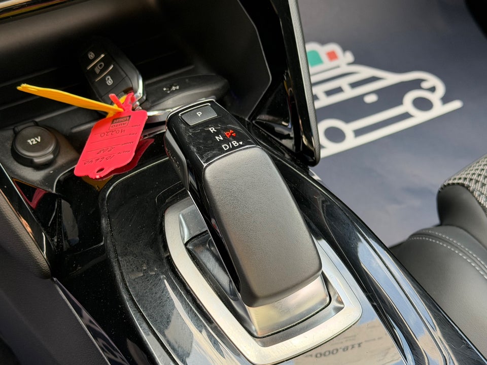 Peugeot e-208 50 GT 5d