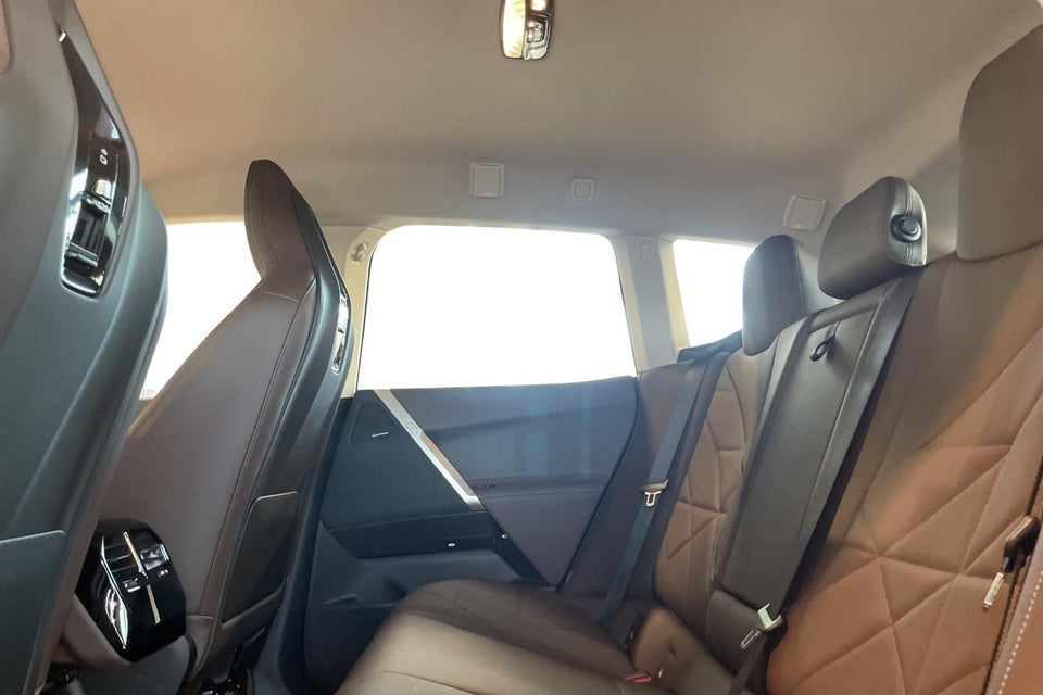 BMW iX xDrive60 Sport Line 5d