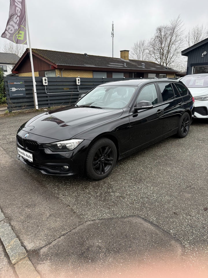 BMW 320d 2,0 Touring aut. 5d