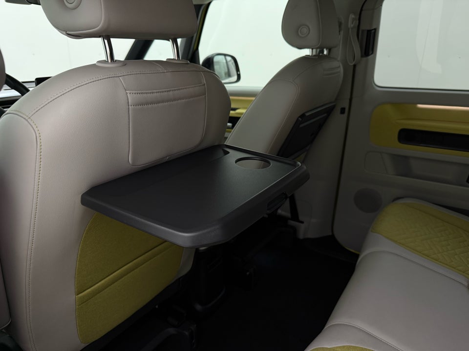 VW ID.Buzz 77 Pro SWB 5d