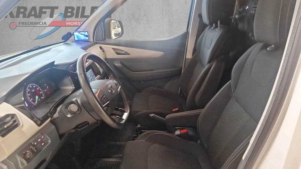 Maxus e-Deliver 3 52 Cargo Van LWB