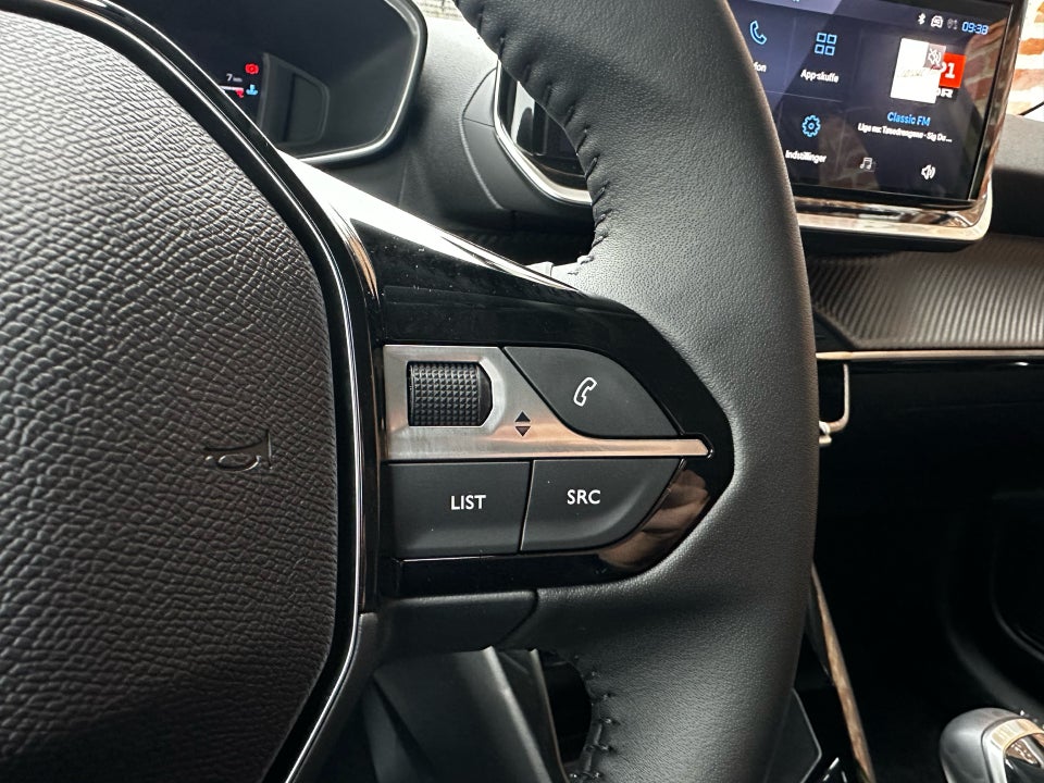 Peugeot 208 1,2 PureTech 100 Allure 5d