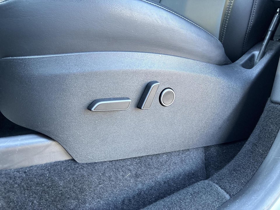 Tesla Model Y RWD 5d