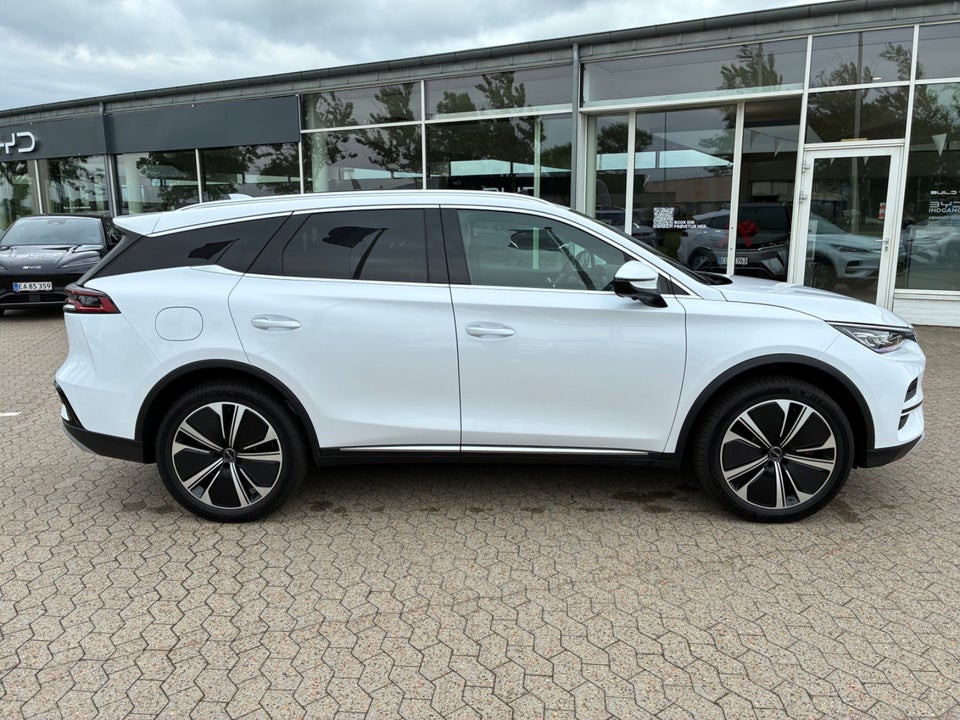 BYD Tang 109 Flagship AWD 7prs 5d