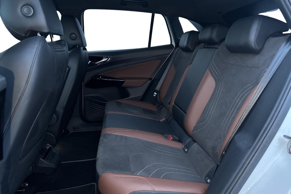 VW ID.4 77 Business Performance 5d