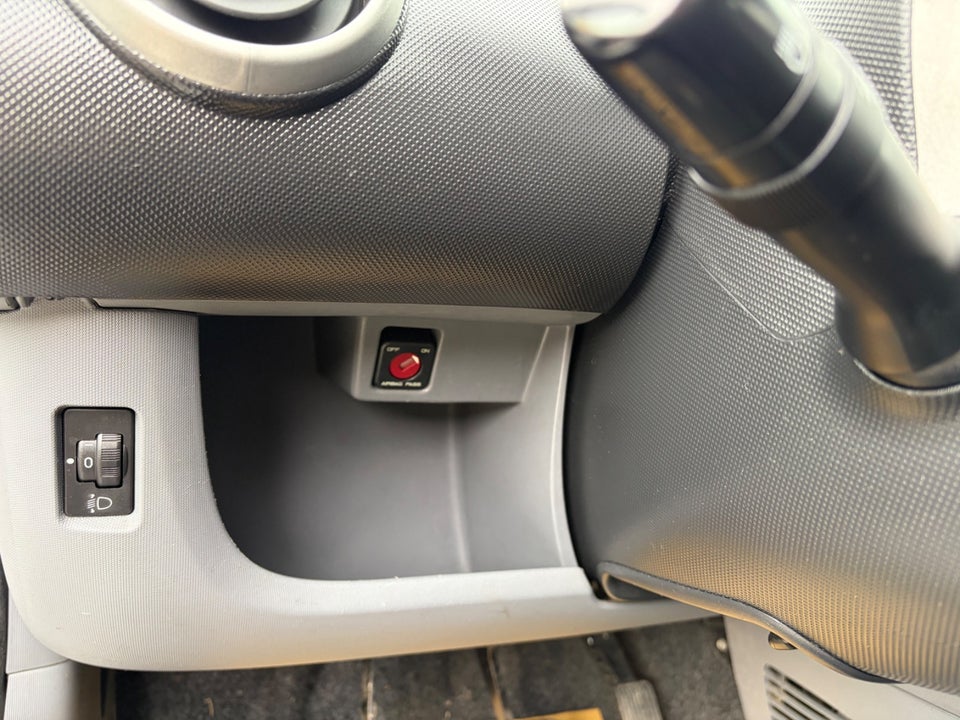 Citroën C1 1,0i  5d