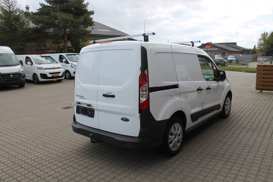 Ford Transit Connect 1,6 TDCi 75 Ambiente kort 5d