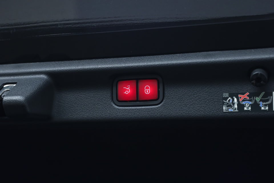 Mercedes EQE350 AMG Line 4d