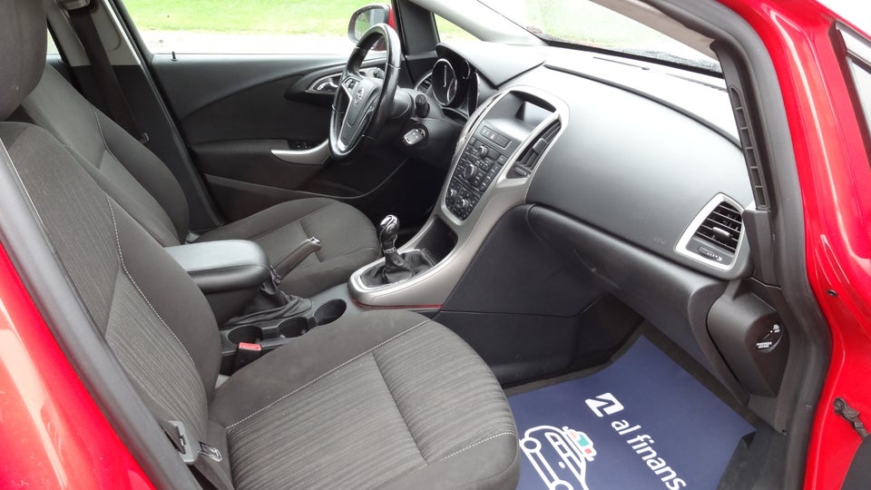 Opel Astra 1,4 T 140 Enjoy Sports Tourer 5d