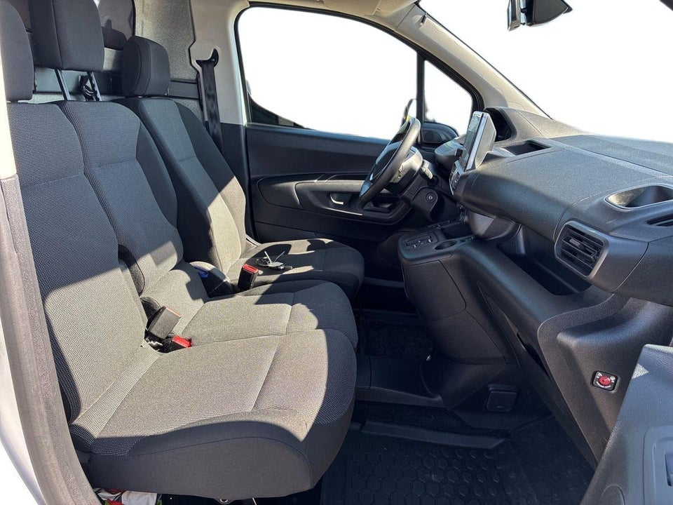 Peugeot e-Partner 50 L2V2 Plus Van