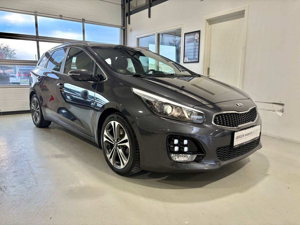 Kia Ceed 1,6 CRDi 136 GT-Line Limited SW 5d